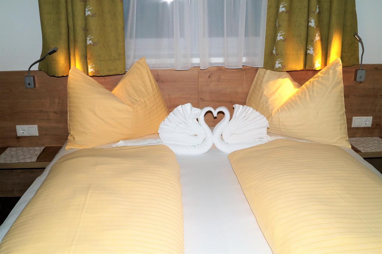 Sieglhub Chalets - Appartements - Hotel ฟลาคเฮา ภายนอก รูปภาพ
